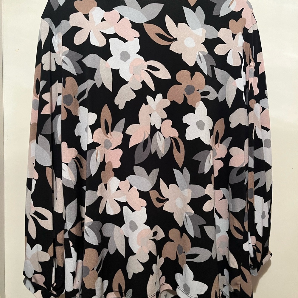 Cato Floral Pattern Tie Neck Top - Picture 8 of 8